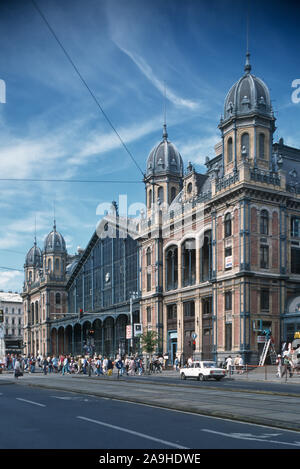 Budapest, Nyugati Pályaudvar, Westbahnhof, Gare de l'Ouest, Tour Eiffel 1877 Banque D'Images