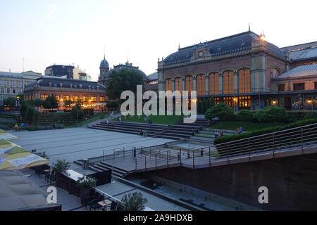 Budapest, Nyugati Pályaudvar, Westbahnhof, Gare de l'Ouest, Tour Eiffel 1877 Banque D'Images