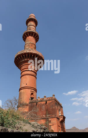 Chand minar ou la tour de la lune une tour médiévale de Daulatabad, Aurangabad, Maharashtra Banque D'Images