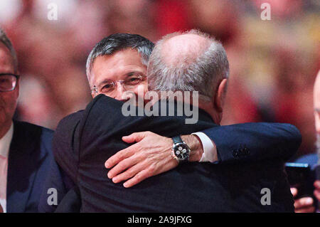 Munich, Allemagne. 15 Nov 2019. FC Bayern Munich AGA. . Herbert HAINER, Ex-directeur général, en tant que nouvelle Adidas Vorstandsvorsitzender FCB Président, avec Uli Hoeness (président ), FCB FCB Président et le président, 1. Crédit : Peter Schatz/Alamy Live News Banque D'Images