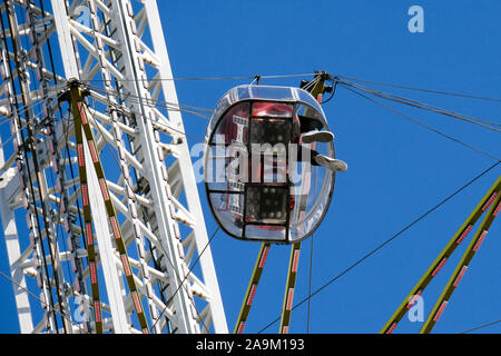 Southbank, Londres, Royaume-Uni. 16 novembre 2019. L'hiver Salvatore Adamo monter sur la Rive Sud pour la saison de Noël. Crédit : Matthieu Chattle/Alamy Live News Banque D'Images