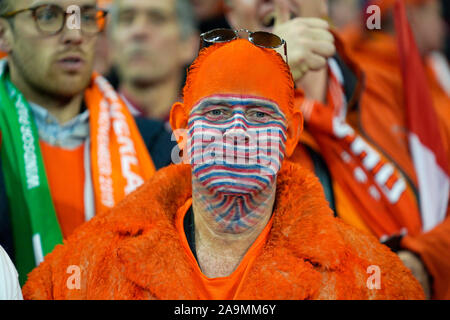 BELFAST, 16-11-2019 , Stade Windsor Park. European Championship 2020 qualificatifs. Partisan néerlandais sur les stands pendant le match Irlande du Nord - Pays-Bas. Banque D'Images