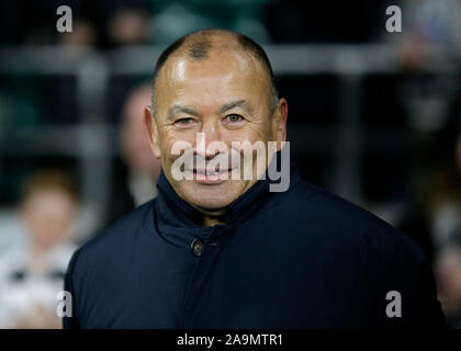 Twickenham, London, UK. 16 Nov, 2019. International Rugby, les barbares contre les Fidji ; barbares Coach Eddie Jones smiles - usage éditorial : Action Crédit Plus Sport/Alamy Live News Banque D'Images