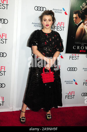 Hollywood, Californie, USA 16 novembre 2019 L'actrice Helena Bonham Carter occupe le festival de 2019 présenté par Audi 'la Couronne" et projection de Gala hommage à Peter Morgan le 16 novembre 2019 au Théâtre chinois de Grauman à Hollywood, Californie, USA. Photo de Barry King/Alamy Live News Banque D'Images