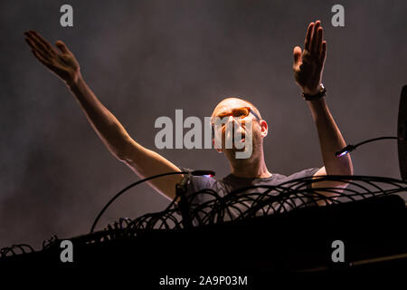 Les Chemical Brothers en concert à Milan, Italie Banque D'Images