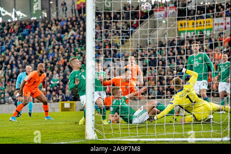 Belfast, Irlande du Nord. 16 Nov, 2019. BELFAST, 16-11-2019, le stade Windsor Park. Steven Berghuis au cours de l'Euro jeu Qualificatif d'Irlande -Pays-Bas 0-0. Credit : Pro Shots/Alamy Live News Banque D'Images