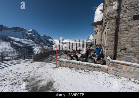 Gornergrat, Zermatt, Suisse, octobre. 03, 2019. Gornergrat 3135 m ü. M. près de Zermatt avec de belles vues sur le Cervin et plus de 20 4 Banque D'Images