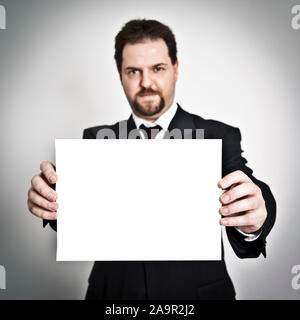 Un beau jeune homme avec une barbiche beard, papier, Modelrelease montre Banque D'Images