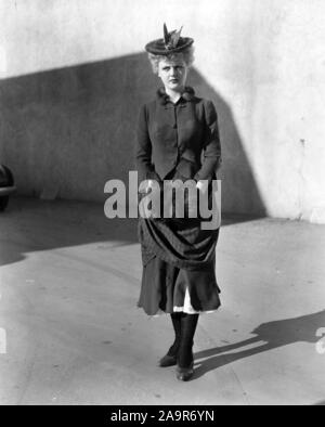 ANGELA LANSBURY dans The Picture of Dorian Gray (1945), réalisé par Albert Lewin. Credit : M.G.M / Album Banque D'Images