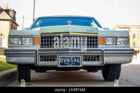 Detroit, Michigan, le 1 août, 2015 : 1979 Cadillac Fleetwood Brougham dans Detroit, MI Banque D'Images