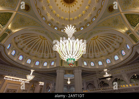 Ville de Shali, République de Tchétchénie, la Russie. La plus grande mosquée d'Europe. La Mosquée du Prophète Muhammad a appelé 'fierté des musulmans" Banque D'Images