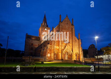 La Cathédrale St Magnus à Kirkwall, Orkney Islands, en Écosse. Banque D'Images