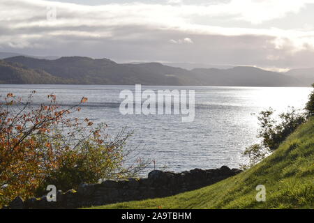 Donnant sur le Loch Ness Banque D'Images