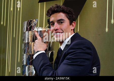 L'Espagne. 18 Nov, 2019. Lauréats lors de la cérémonie de remise des Prix FIM après la Motul Gran Premio de la Comunitat Valenciana au Palais des Congrès le 17 novembre 2019 à Valence, en Espagne. Credit : CORDON PRESS/Alamy Live News Banque D'Images