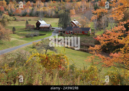 New York, USA. 20 Oct, 2019. Photo prise le 20 octobre 2019 présente le décor de l'automne à Woodstock, Vermont, aux États-Unis. Crédit : Yang Quanguo/Xinhua/Alamy Live News Banque D'Images