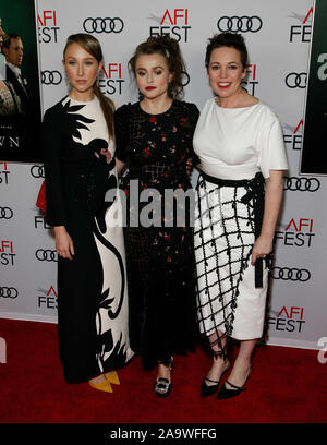 HOLLYWOOD, CALIFORNIE - Le 16 novembre : Erin Doherty, Helena Bonham Carter, Olivia Colman assister à la 'La Couronne' premiere pendant le Festival de 2019 présenté par Audi au théâtre chinois de Grauman le 16 novembre 2019 à Hollywood, Californie. Photo : CraSH/imageSPACE/MediaPunch Banque D'Images