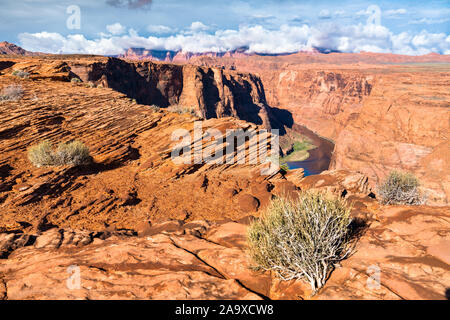 Paysage de Glen Canyon de la rivière Colorado en Arizona, Etats Unis Banque D'Images