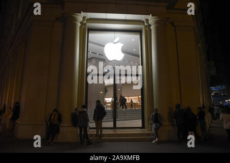 Barcelone, Espagne. 16 Nov, 2019. Un Apple store vu à Barcelone. Crédit : John Milner SOPA/Images/ZUMA/Alamy Fil Live News Banque D'Images