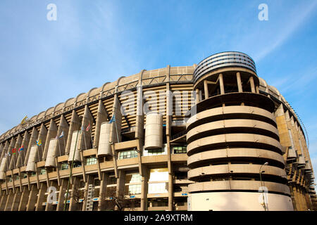 Madrid, Espagne - Façade de Santiago Bernabeu Stadium, domicile de l'équipe de football du Real Madrid. Banque D'Images