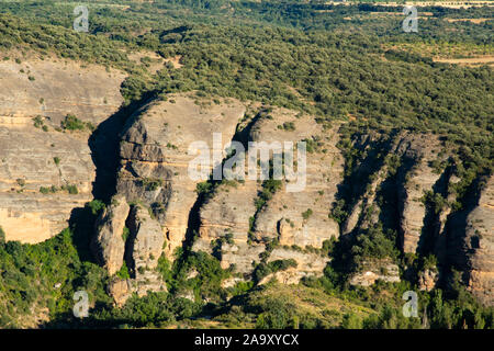 Village médiéval d'Alquezar, province de Huesca, Aragon, Espagne Banque D'Images