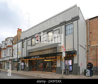 Entrée de la nouvelle Everyman Cinema sur Church Road, Crystal Palace, Londres du sud. Ouvert en 2018 après avoir été converti d'une salle de bingo. Banque D'Images