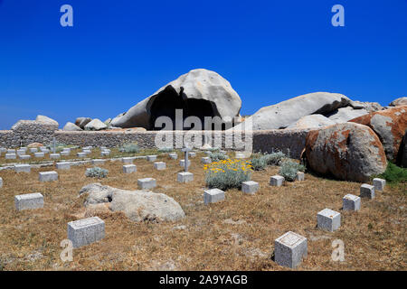 L'archipel des îles Lavezzi situé dans le bouches de Bonifacio. Cimetière marin navire naufragé La Semillante. Corse France Banque D'Images