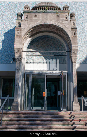 Jüdische Gemeindehaus à Berlin. L'Hôtel de Ville juif dans le quartier berlinois de Charlottenburg est un bâtiment classé. C'est comme aucun autre bâtiment Banque D'Images