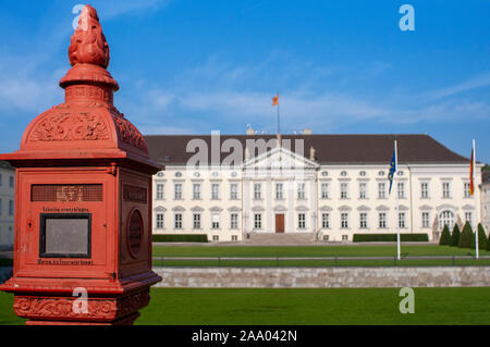 Château Bellevue, Berlin, Allemagne entrée principale, le château de Bellevue, résidence du Président fédéral allemand Banque D'Images