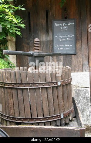 Menu du jour avec un vieux Cahors, France Banque D'Images