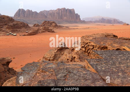 Jabal al Qattar, zone protégée de Wadi Rum, Aqaba, Jordanie Gouvernorat, Moyen-Orient Banque D'Images