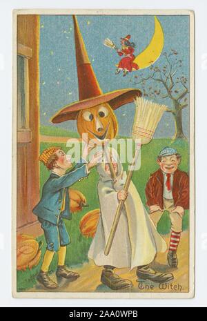 Carte postale illustrée intitulée 'La sorcière' avec un groupe d'enfants le soir de l'Halloween, l'un vêtu d'un drap de lit blanc, tenant un balai et une citrouille sculptée, avec une sorcière portant une robe rouge et un chapeau assis sur un croissant de lune dans l'arrière-plan, publié par Julius Bien et Co, 1905. À partir de la Bibliothèque publique de New York. () Banque D'Images