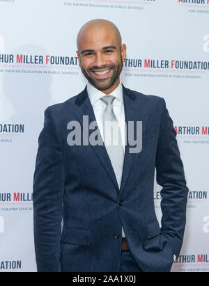 New York, NY - 18 novembre 2019 : Keeshon Morrow assiste à la Fondation Arthur Miller 2019 Distinctions honorifiques de Kimpton Hotel Banque D'Images