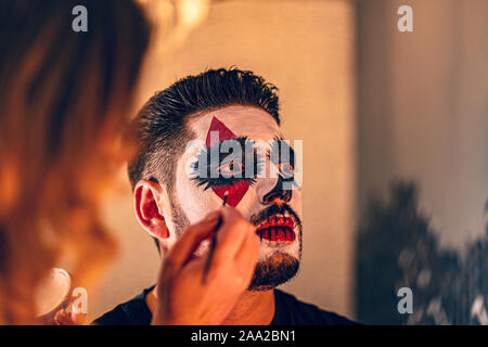 Maquillage Halloween concept, concept de fou Banque D'Images