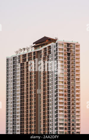 Immeuble moderne avec copie espace Banque D'Images