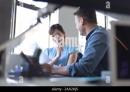 Les professionnels au travail Banque D'Images