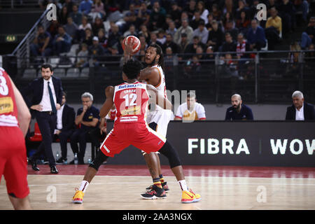 Pour le 9ème jeu de basket-ball italien de Série A1, au PalaEur Virtus Roma beat Carpegna Prosciutto Pesaro 92-83 (photo de Paolo Pizzi/Pacific Press) Banque D'Images