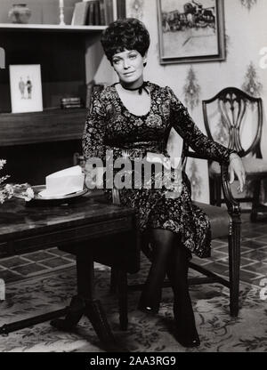 Elfi von Kalckreuth, deutsche Programmsprecherin und Autorin, Deutschland 1971. Présentateur de télévision allemande et auteur Elfi von Kalckreuth, Allemagne 1971. Banque D'Images