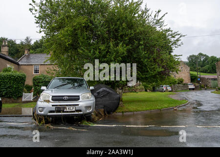 Dommages causés par des inondations autour de Reeth, Yorkshire du Nord, après une averse dans Arkengarthdale, août 2019. Banque D'Images