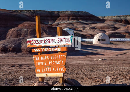 Hanksville, Utah - Des chercheurs simulent la vie sur Mars à la Mars Desert Research Station. Banque D'Images