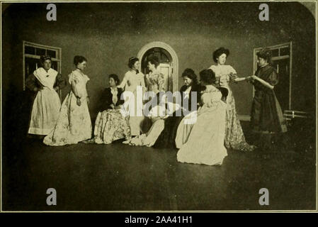 "Mary Baldwin Seminary Bluestocking 1909' (1909) Banque D'Images