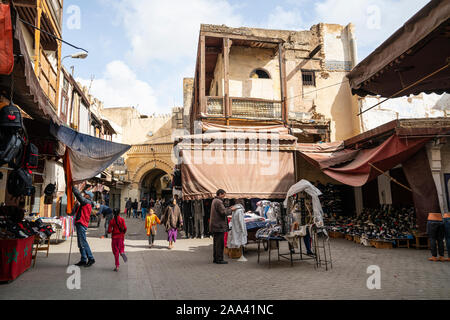 Fes, Maroc. Le 9 novembre 2019. Vue sur le bazar dans l'ancien quartier juif Banque D'Images