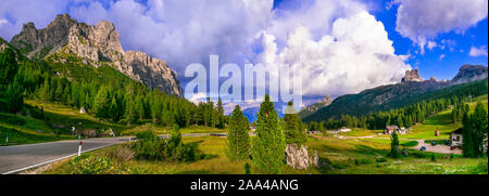 Paysage alpin impressionnant,près de Cortina d' Ampezzo,Veneto,Italie. Banque D'Images