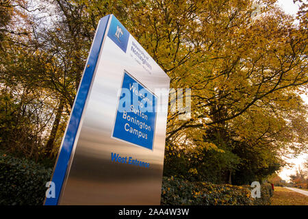 Matin d'automne au Sutton Bonington Campus de l'Université de Nottingham, Loughborough Leicestershire Angleterre UK Banque D'Images