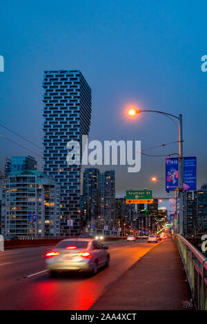 Trajet du matin, Granville Street Bridge, Vancouver, British Columbia, Canada Banque D'Images