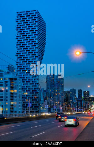 Trajet du matin, Granville Street Bridge, Vancouver, British Columbia, Canada Banque D'Images