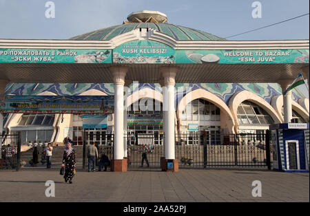 Chorsu Bazaar à Tachkent en Ouzbékistan Banque D'Images