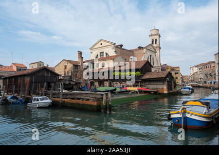 Squero di San Trovaso, chantier naval traditionnel à Venise, Italie Banque D'Images