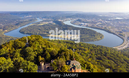 La rivière Tennessee Valley à l'foothils des Appalaches montrant Chattanooga Banque D'Images