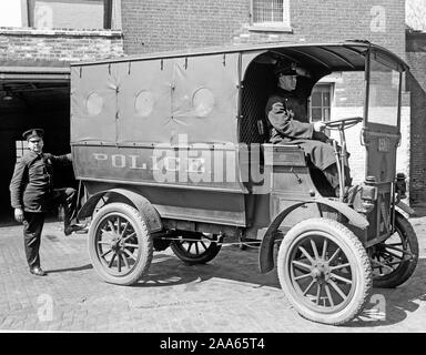 Franklin Motor Car Company, voiture de police ca. 1910-1920 Banque D'Images