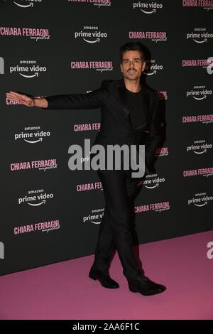 Rome, Italie. 19 Nov, 2019. Rome, l'Auditorium de la Conciliation Première de film 'Chiara Ferragni' d'écriteaux, dans l'image : Massimiliano Varrese indépendant : Crédit Photo Agency/Alamy Live News Banque D'Images